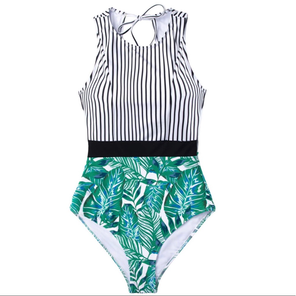 BOGO Cupshe Leafy One Piece EUC - Picture 3 of 8